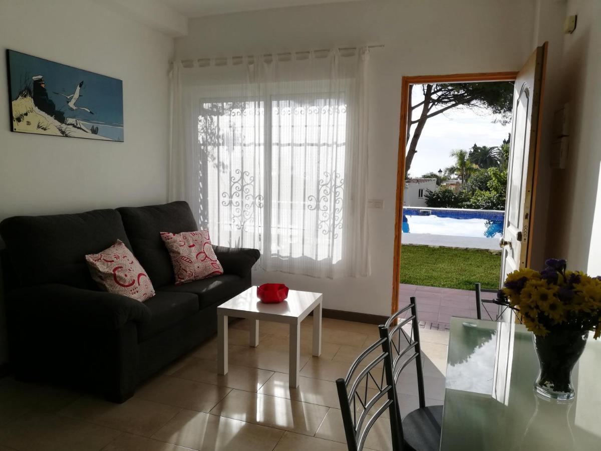 Verdemar Apartment With Sea View And Garden Нерха Экстерьер фото